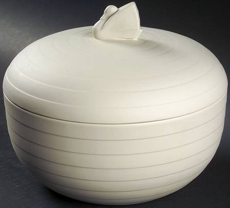 Concept Round Covered Vegetable
