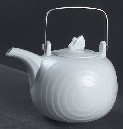 Swan Lake Grey Teapot & Lid