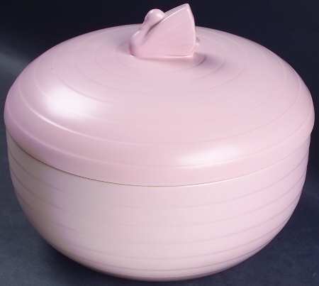 Swan Lake Pink Round Covered Vegetable