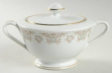 Simplicity Sugar Bowl & Lid
