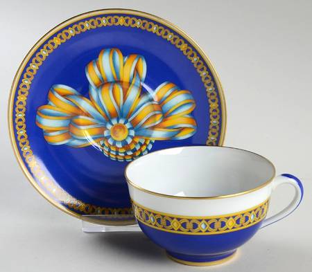 Cocarde de Soie Footed Cup & Saucer Set