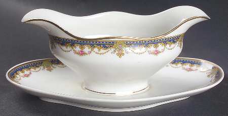 HRO1 Gravy Boat with Attached Underplate