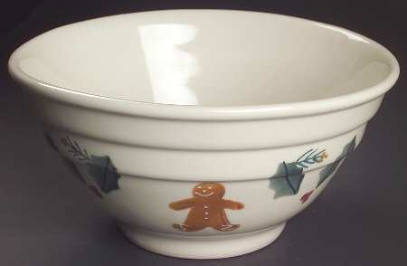 Gingerbread 9" Ribbed Mixing Bowl