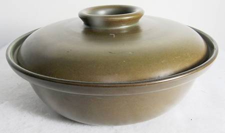 Celadon (Coupe Shape) 2.5 Qt Round Covered Casserole