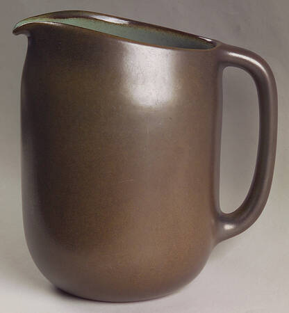 Celadon (Coupe Shape) 32 Oz Pitcher