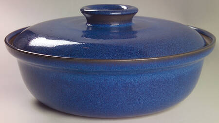 Moonstone (Coupe) 2.5 Qt Round Covered Casserole