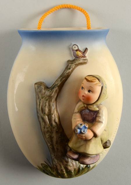 Boy and Girl Wall Vase by M.I. Hummel