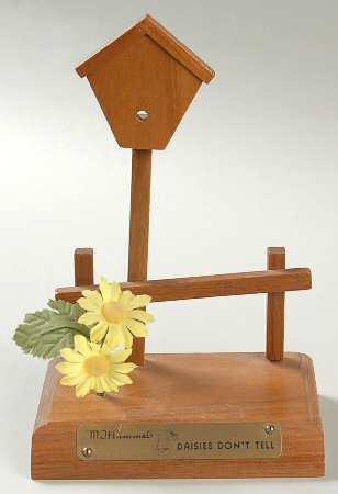 Daisies Don't Tell Daisies Don't Tell Wood Stand - Boxed