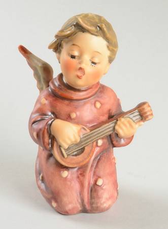 Large Colored Nativity Figurines #260 Tm5-Angel Serenade - No Box