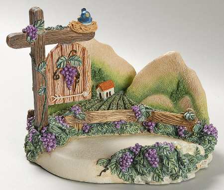 Pixie Hummelscape-Golden West 2000 - Boxed