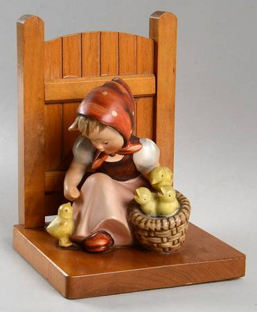 Hummel Playmates & Chick Girl Bookends Tm2-Chick Girl - No Box 2**