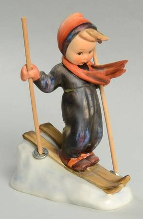 Skier Tm5-Skier W/Wooden Poles - Boxed