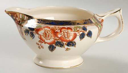 Windsor Derby Creamer
