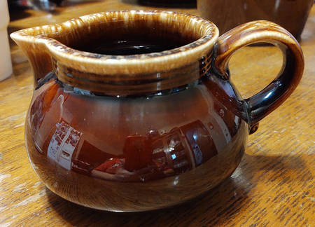 Brown Drip (House and Garden, Mirror Brown) Gravy Boat