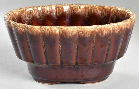 Brown Drip (House and Garden, Mirror Brown) 8" Planter