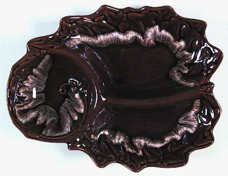 Brown Drip (House and Garden, Mirror Brown) 3-Part Leaf Shape Divided Server
