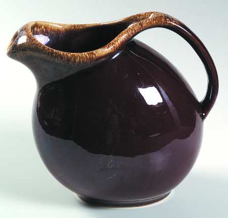Brown Drip (House and Garden, Mirror Brown) 52 Oz Jug