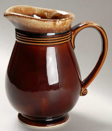 Brown Drip (House and Garden, Mirror Brown) 36 Oz Pitcher