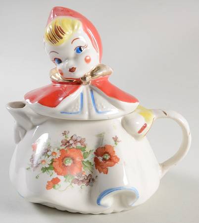 Little Red Riding Hood Teapot & Lid