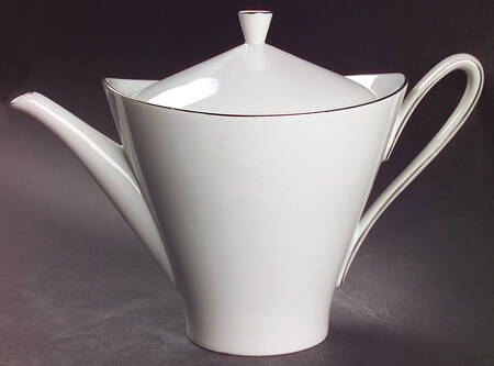 03738 Teapot & Lid