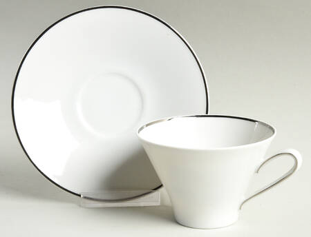 03738 Flat Cup & Saucer Set