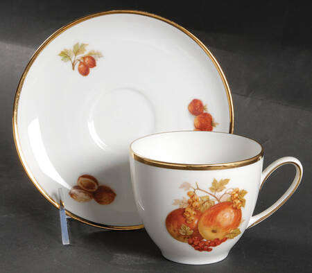 5025 Flat Cup & Saucer Set