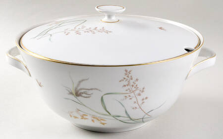 8126 Tureen &  Lid