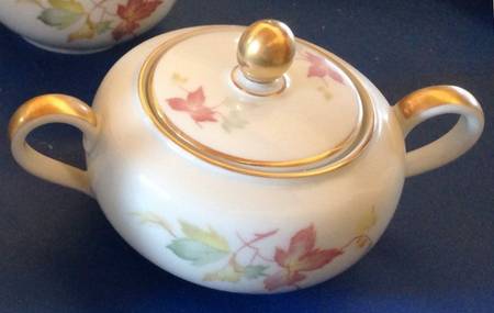 8250 Sugar Bowl & Lid