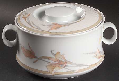 Alcazar Round Covered Vegetable