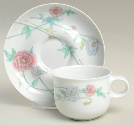 Alhambra Flat Cup & Saucer Set