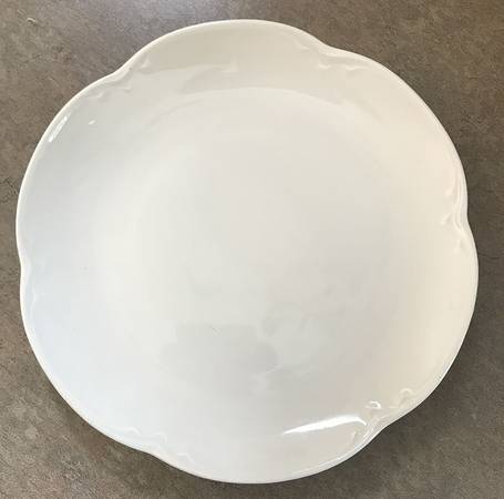 Alice (No Trim) Commemorative Bread & Butter Plate