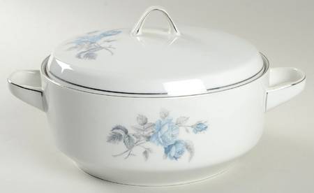 Alicia Round Covered Vegetable