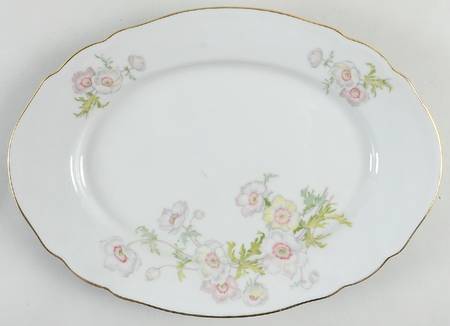 The Anemone (White, SCALLOPED) 12" Oval Serving Platter