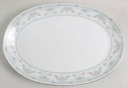 Antoinette 15" Oval Serving Platter