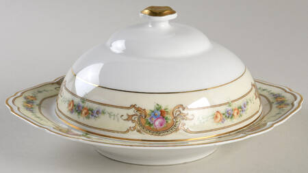 The Ascot Round Covered Butter by Hutschenreuther