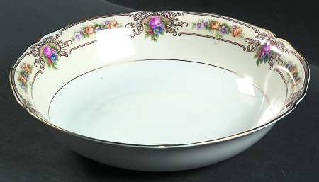 The Ascot 9" Round Vegetable Bowl