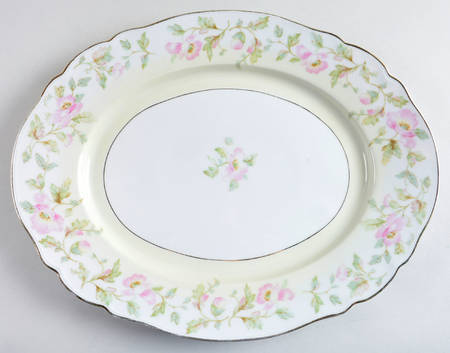 The Bangor 14" Oval Serving Platter