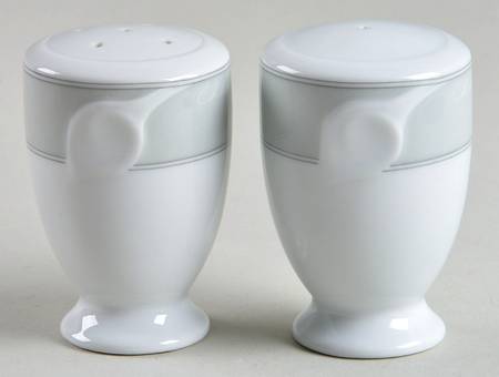 Bastille Salt & Pepper Set