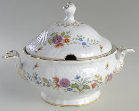 Bellevue Tureen &  Lid
