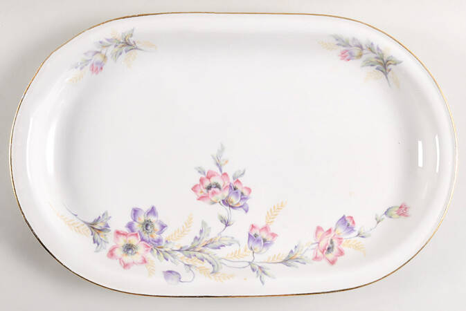 Belmont, The 15" Oval Serving Platter