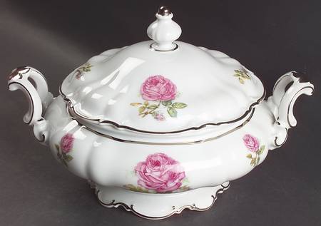 The Belrose Round Covered Vegetable