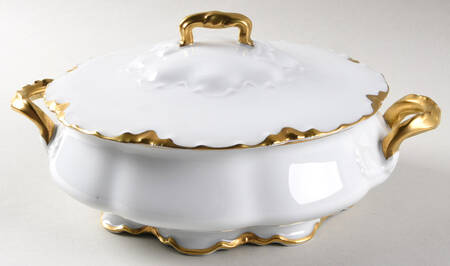The Blenheim Round Covered Vegetable