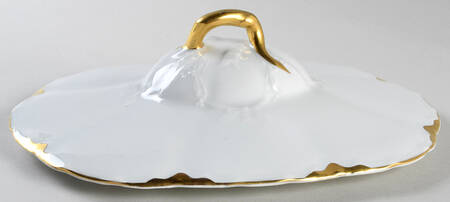 The Blenheim Lid for Oval Vegetable
