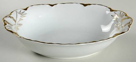 The Blenheim 8" Oval Vegetable Bowl