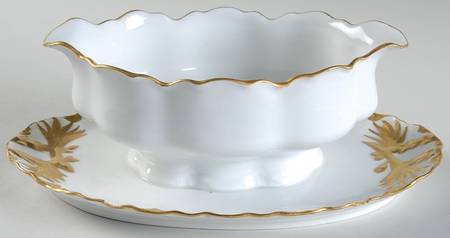 The Blenheim Gravy Boat with Attached Underplate