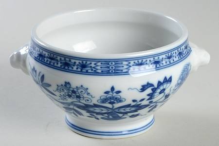 Blue Onion Footed Lion's Head Soup Bowl