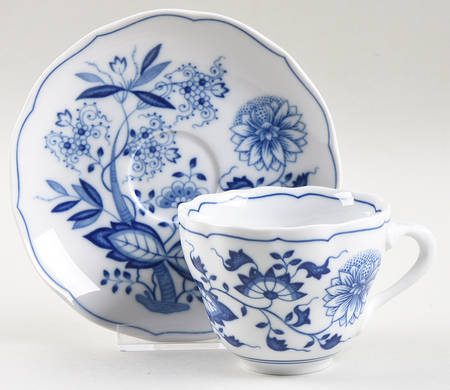 Blue Onion Flat Cup & Saucer Set