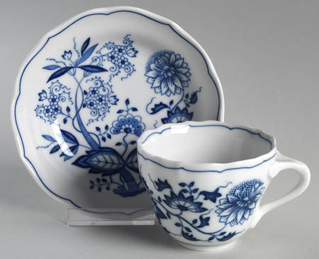 Blue Onion Flat Cup & Saucer Set