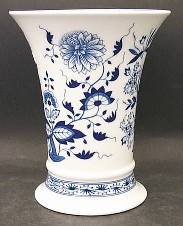 Blue Onion 8" Vase