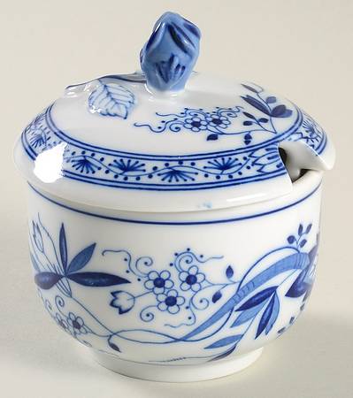Blue Onion Mini Sugar Bowl & Lid